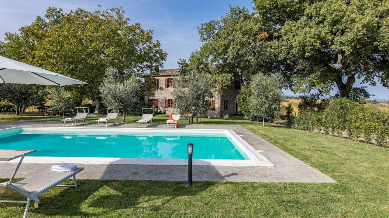 Casale Le Tre Querce 8&1, Emma Villas オルヴィエート エクステリア 写真
