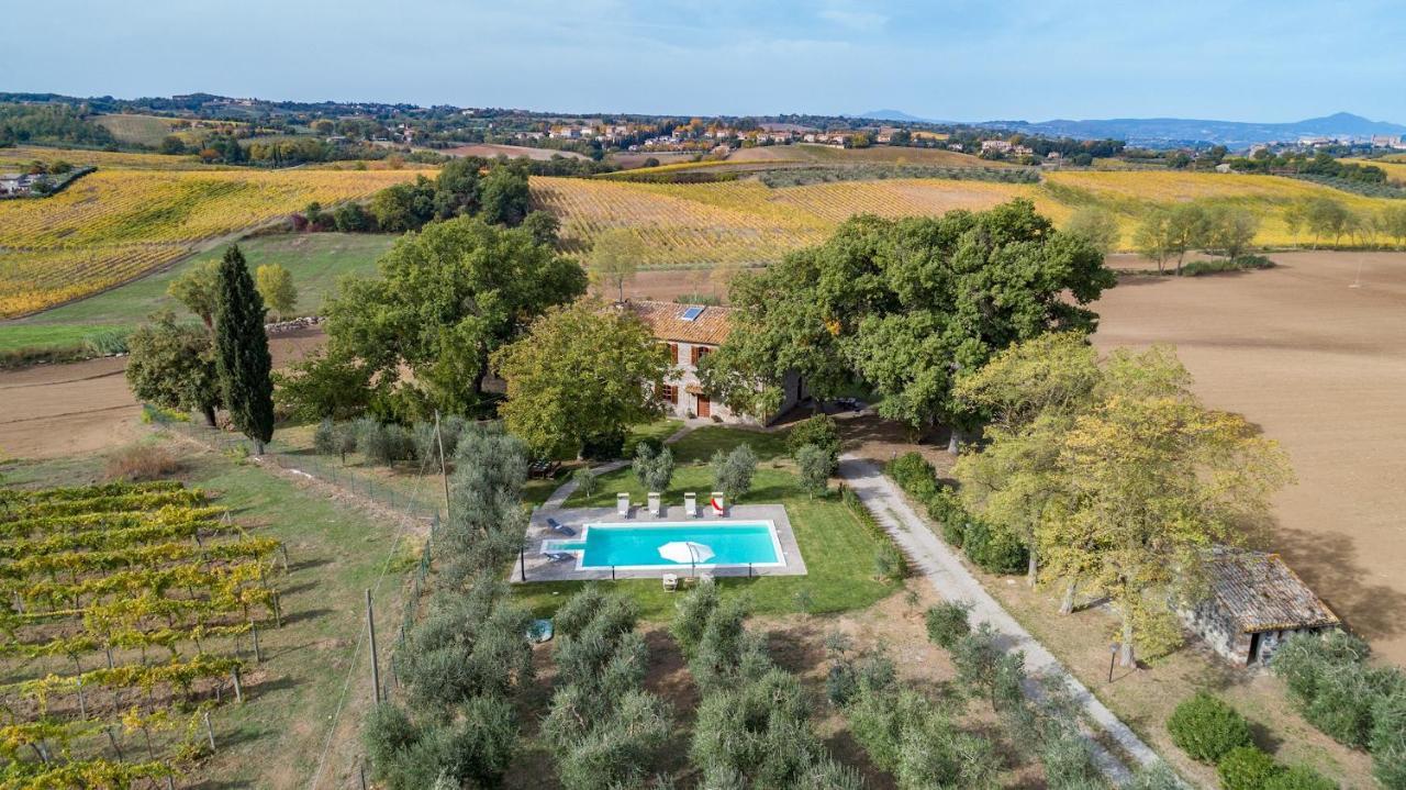 Casale Le Tre Querce 8&1, Emma Villas オルヴィエート エクステリア 写真