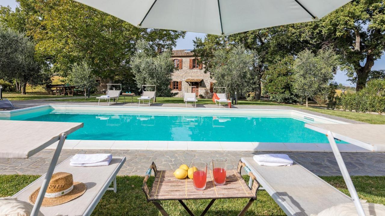 Casale Le Tre Querce 8&1, Emma Villas オルヴィエート エクステリア 写真