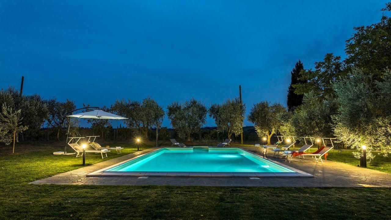 Casale Le Tre Querce 8&1, Emma Villas オルヴィエート エクステリア 写真